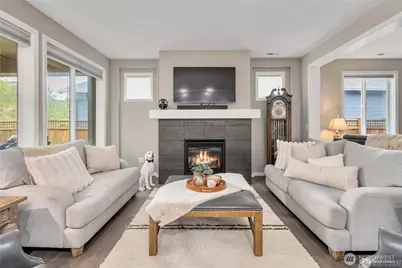14605 179th Avenue E, Bonney Lake, WA 98391 - Photo 5