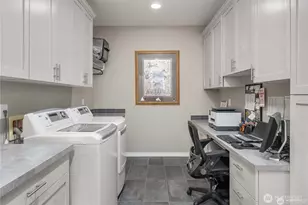14605 179th Ave E, Bonney Lake, WA 98391 - Photo 23