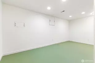 9701 Dayton Ave N, Seattle, WA 98103 - Photo 27