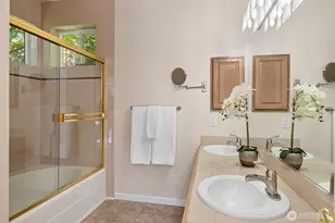 9804 NE Riverbend Dr, Bothell, WA 98011 - Photo 27