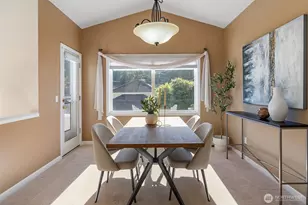 9804 NE Riverbend Dr, Bothell, WA 98011 - Photo 9