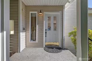 9804 NE Riverbend Dr, Bothell, WA 98011 - Photo 5