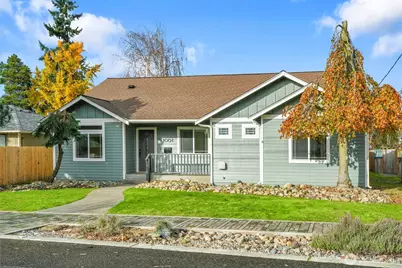 1001 8th Avenue NW, Puyallup, WA 98371 - Photo 3