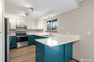 8785 SE Sedgwick Rd, Port Orchard, WA 98366 - Photo 11