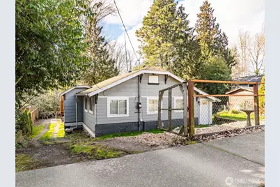 4549 26th Avenue SW, Seattle, WA 98106 - Photo 3