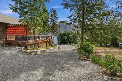 15137 S Lakeshore Road, Chelan, WA 98816 - Photo 13