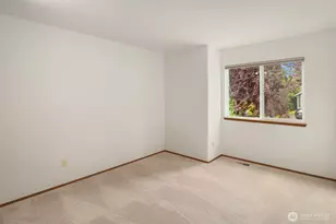 24213 SE 38th Pl, Sammamish, WA 98029 - Photo 23