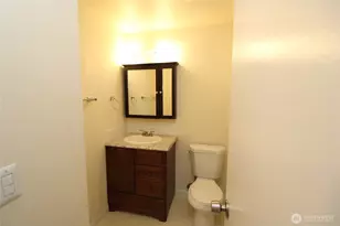 4501 Grandview Dr W, Tacoma, WA 98466 - Photo 11