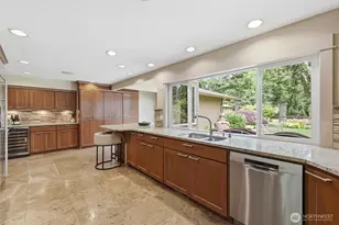 216 131st Ave NE, Bellevue, WA 98005 - Photo 7