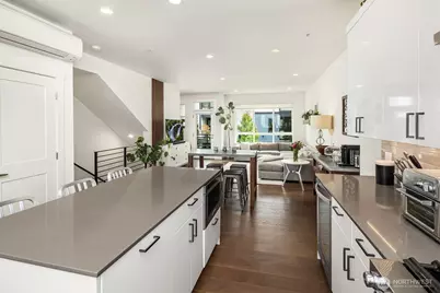 9632 NE 183rd Street #B, Bothell, WA 98011 - Photo 11