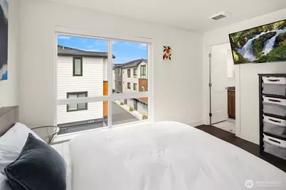 9632 NE 183rd Street #B, Bothell, WA 98011 - Photo 27