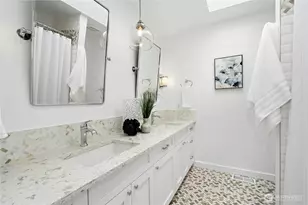 1310 121st Ave SE, Bellevue, WA 98005 - Photo 23