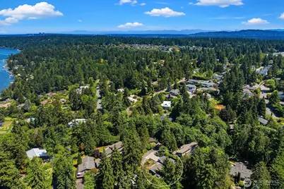 7260 W Mercer Way, Mercer Island, WA 98040 - Photo 37