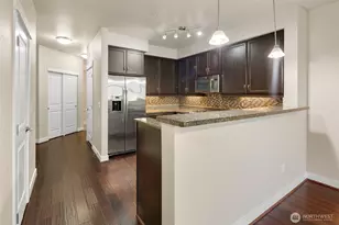 15730 116th Ave NE, Bothell, WA 98011 - Photo 7