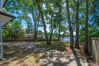 7409 Steilacoom Boulevard SW, Lakewood, WA 98499 - Photo 3