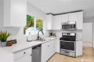7552 21st Ave SW, Seattle, WA 98106 - Photo 17