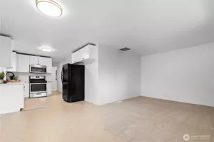 7552 21st Ave SW, Seattle, WA 98106 - Photo 13
