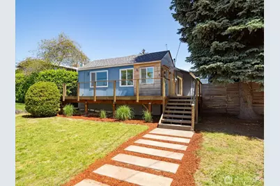22232 10th Avenue S, Des Moines, WA 98198 - Photo 1