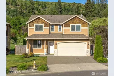 5913 164th Avenue Ct E, Sumner, WA 98390 - Photo 1