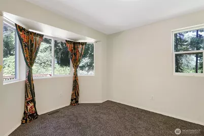 10125 Totem Way, Anderson Island, WA 98303 - Photo 23