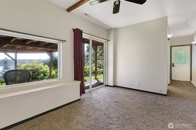 10125 Totem Way, Anderson Island, WA 98303 - Photo 25