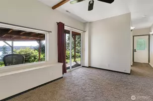 10125 Totem Way, Anderson Island, WA 98303 - Photo 25
