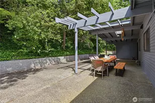 639 West LK Sammamish Pkwy NE, Bellevue, WA 98008 - Photo 35
