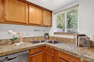 7370 West Lake Sammamish Pkwy, Redmond, WA 98052 - Photo 7