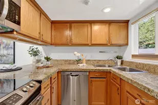7370 West Lake Sammamish Pkwy, Redmond, WA 98052 - Photo 5
