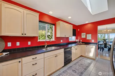 224 Forest Lane, Bellingham, WA 98225 - Photo 13