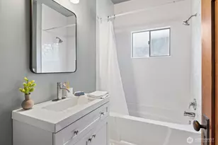 4754 4th Ave NE, Seattle, WA 98105 - Photo 17