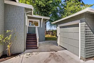 4754 4th Ave NE, Seattle, WA 98105 - Photo 29