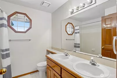 32745 47th Avenue SW, Federal Way, WA 98023 - Photo 27