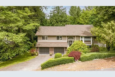 2415 E Cedar Hills Drive, Mount Vernon, WA 98274 - Photo 1