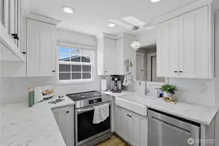 7110 Vandermark Rd E, Bonney Lake, WA 98391 - Photo 15