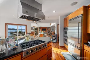 26 N Salmon Beach, Tacoma, WA 98407 - Photo 11