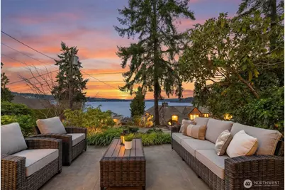 18021 SE 40th Place, Bellevue, WA 98008 - Photo 1