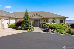 332 Marisa Hill Dr, Selah, WA 98942 - Photo 3