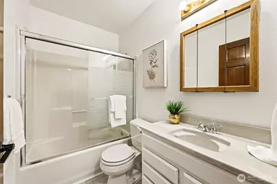 7717 120th Place SE, Newcastle, WA 98056 - Photo 35