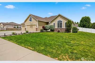 7601 W Washington Avenue, Yakima, WA 98903 - Photo 3