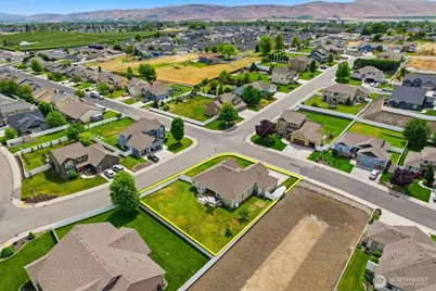 7601 W Washington Avenue, Yakima, WA 98903 - Photo 11