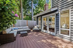 22201 NE 28th Pl, Sammamish, WA 98074 - Photo 33