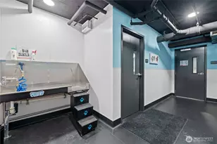 450 South Main St, Seattle, WA 98104 - Photo 29