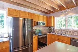 9393 Phillips Rd SE, Port Orchard, WA 98367 - Photo 9