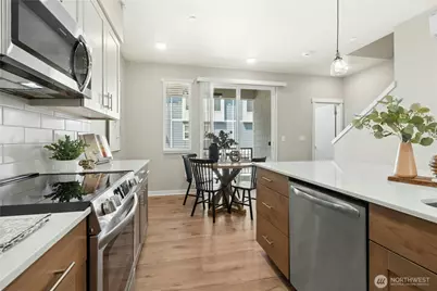 13730 Manor Way #J6, Lynnwood, WA 98087 - Photo 13