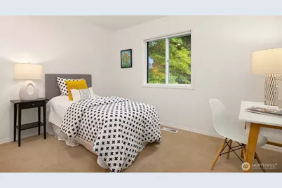 7045 NE Baker Hill Road, Bainbridge Island, WA 98110 - Photo 23