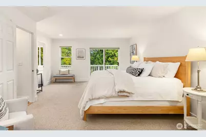 7045 NE Baker Hill Road, Bainbridge Island, WA 98110 - Photo 17