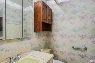 3437 77th Ave SE, Mercer Island, WA 98040 - Photo 13