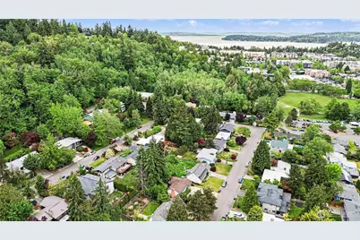3437 77th Avenue SE, Mercer Island, WA 98040 - Photo 33