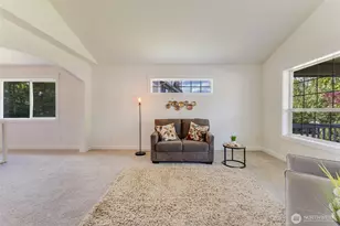 1820 34th St SE, Puyallup, WA 98372 - Photo 5